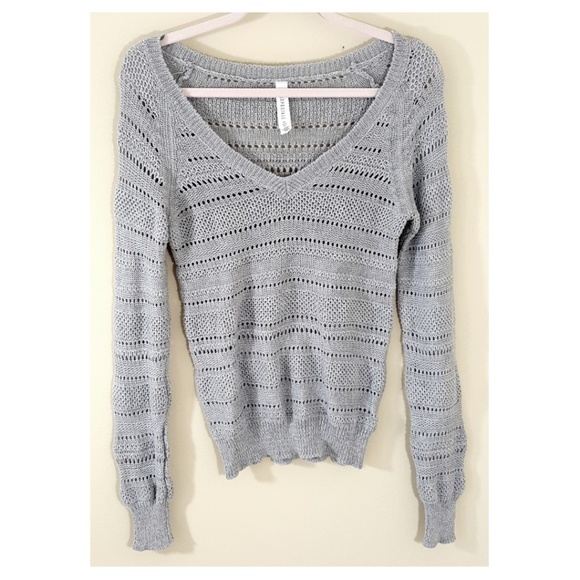 Aeropostale Sweaters - 5/$25 // Slouchy Lightweight Gray Sweater